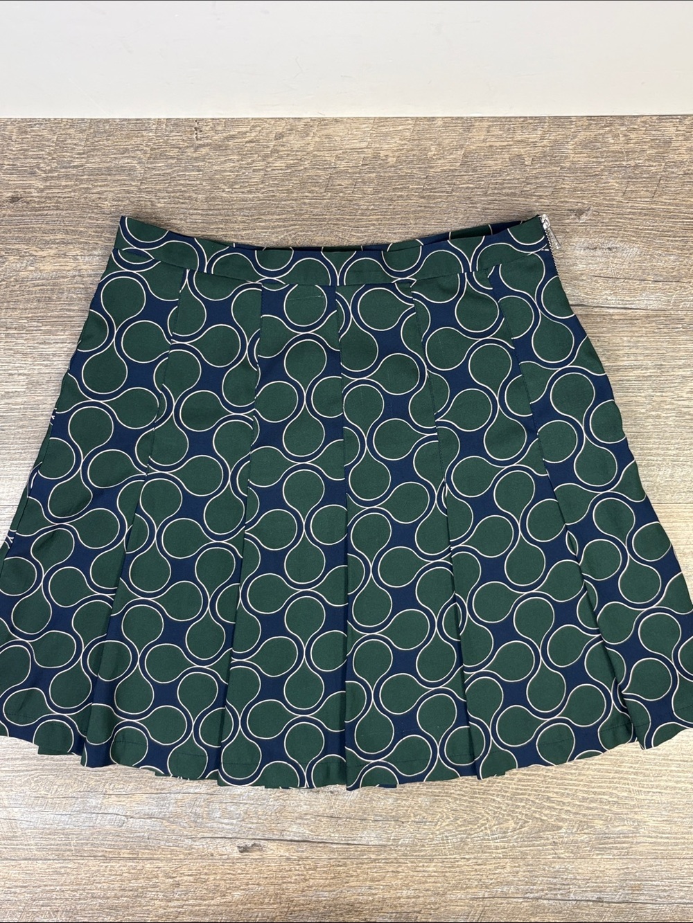 1.STATE Geometric Print Pleated A-Line Skater Skirt Women’s XS | Navy & Green